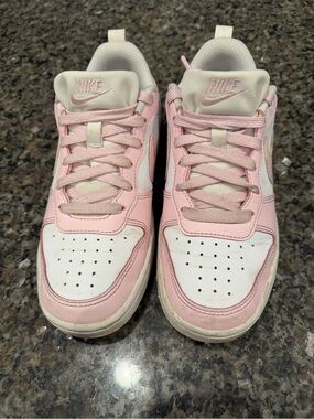Nike Kids Pink and White Low-Top Sneakers